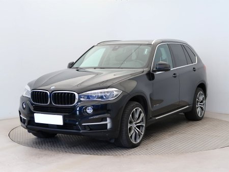 BMW X5, 2014 - pohled č. 3