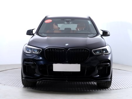 BMW X5, 2022 - pohled č. 2