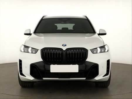 BMW X5, 2024 - pohled č. 2