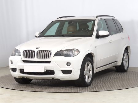BMW X5, 2009 - pohled č. 3