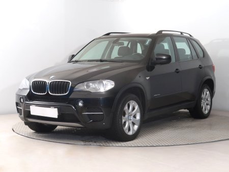 BMW X5, 2013 - pohled č. 3