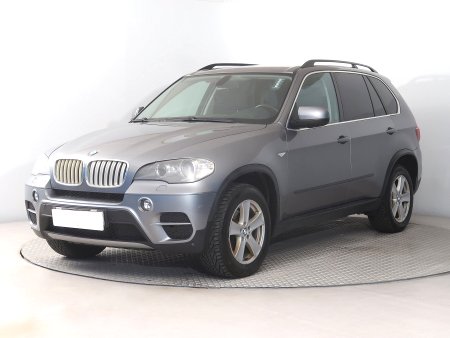 BMW X5, 2010 - pohled č. 3