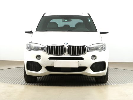 BMW X5, 2014 - pohled č. 2