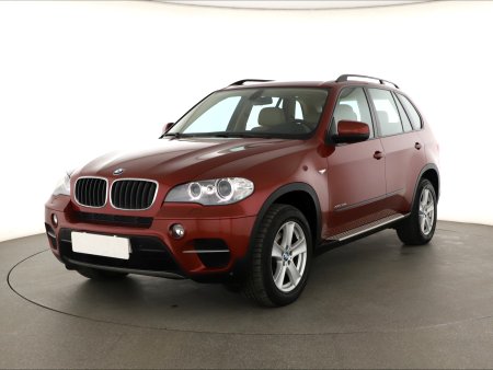 BMW X5, 2010 - pohled č. 3