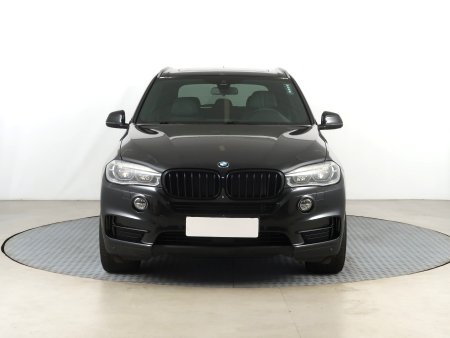 BMW X5, 2014 - pohled č. 2