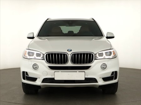 BMW X5, 2014 - pohled č. 2