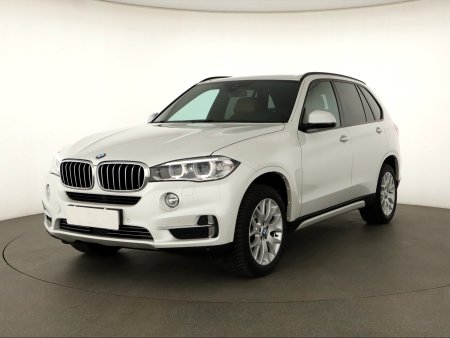 BMW X5, 2014 - pohled č. 3