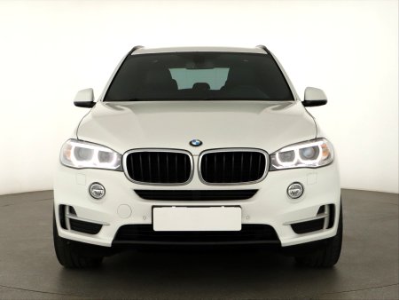 BMW X5, 2013 - pohled č. 2