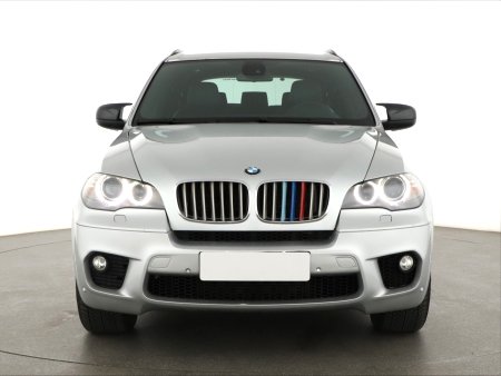 BMW X5, 2011 - pohled č. 2