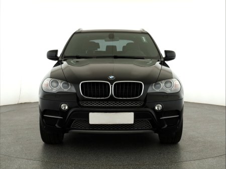 BMW X5, 2013 - pohled č. 2
