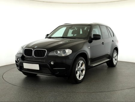 BMW X5, 2013 - pohled č. 3