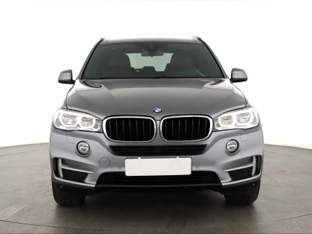 BMW X5, 2013 - pohled č. 2