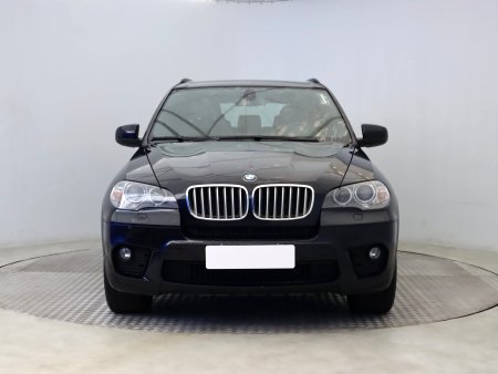 BMW X5, 2011 - pohled č. 2