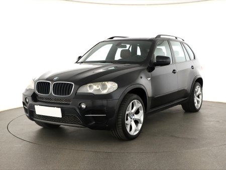 BMW X5, 2011 - pohled č. 3