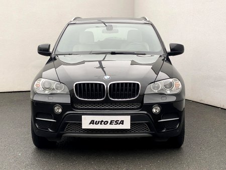 BMW X5, 2013 - pohled č. 2