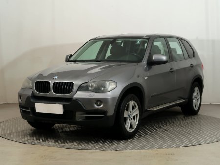 BMW X5, 2009 - pohled č. 3