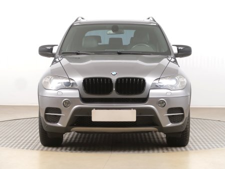 BMW X5, 2011 - pohled č. 2
