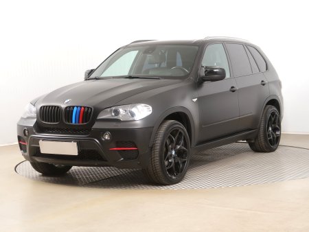 BMW X5, 2013 - pohled č. 3