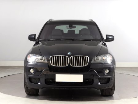 BMW X5, 2010 - pohled č. 2