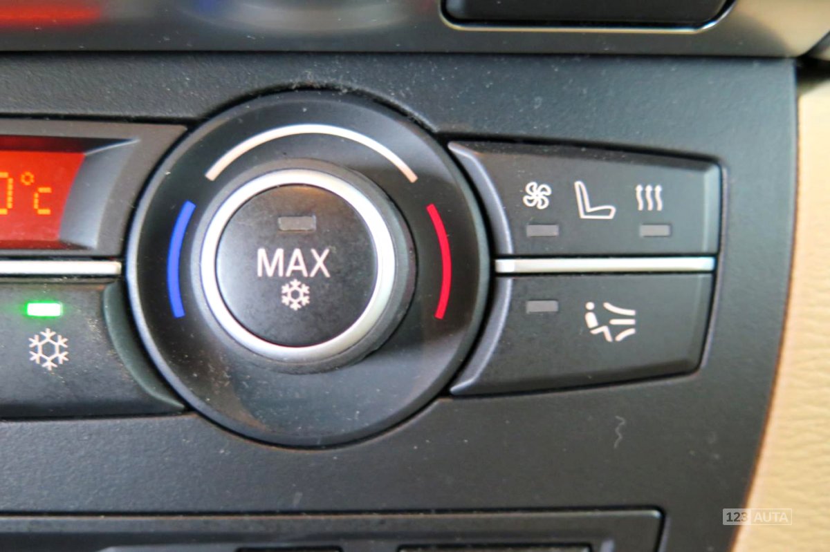 BMW X6, 2009 - pohled č. 15