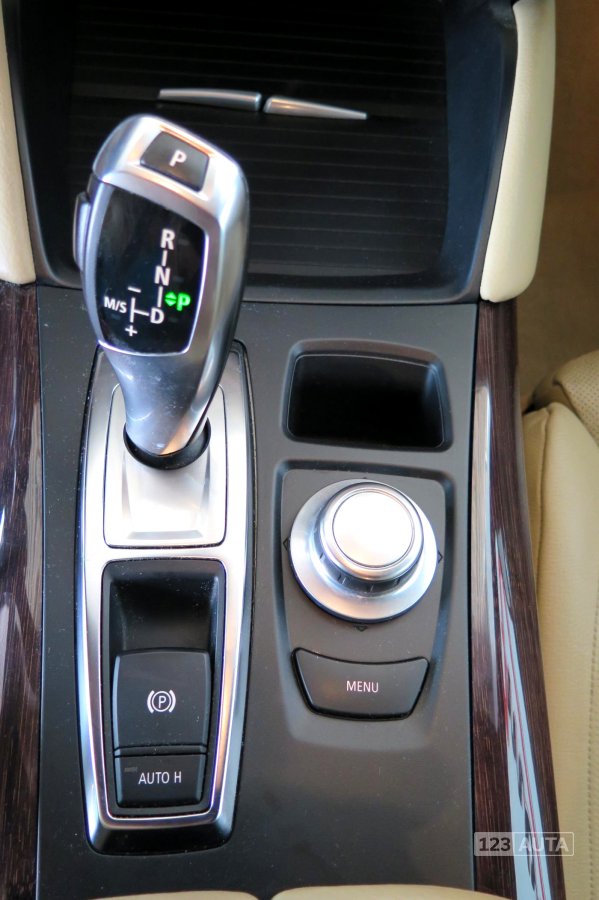 BMW X6, 2009 - pohled č. 16