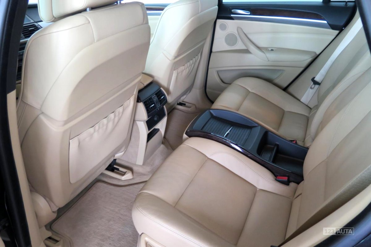 BMW X6, 2009 - pohled č. 22