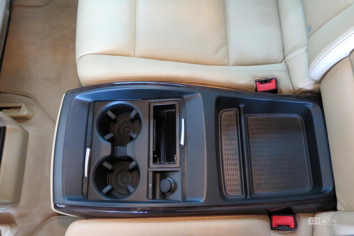 BMW X6, 2009 - pohled č. 26