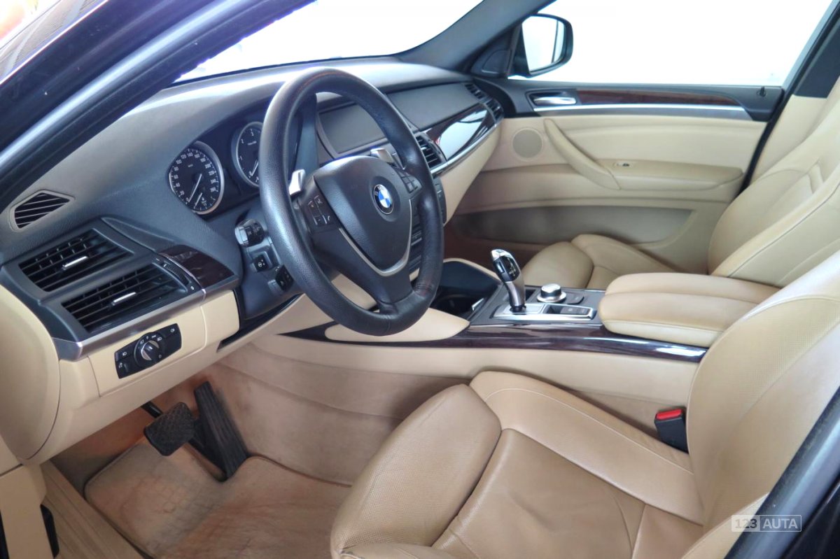 BMW X6, 2009 - pohled č. 5