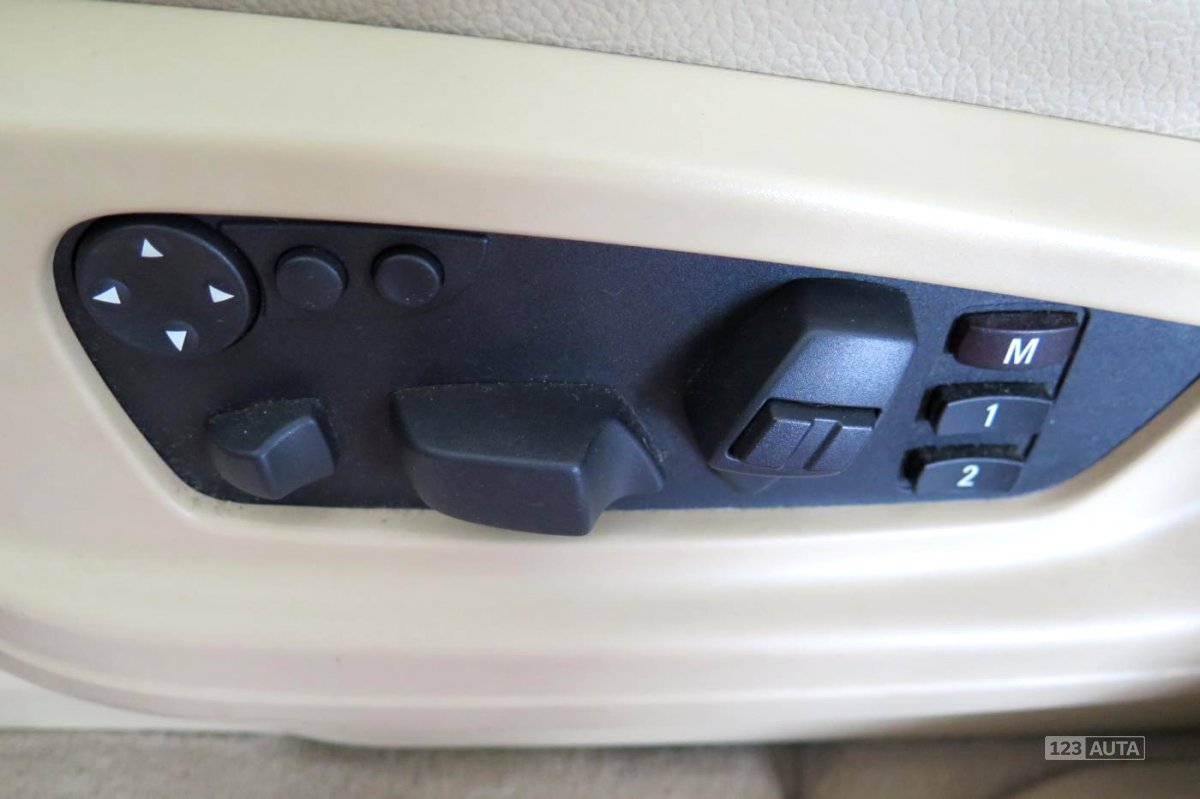 BMW X6, 2009 - pohled č. 9