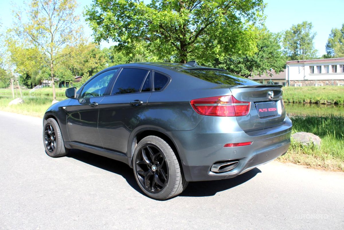BMW X6, 2008 - pohled č. 4