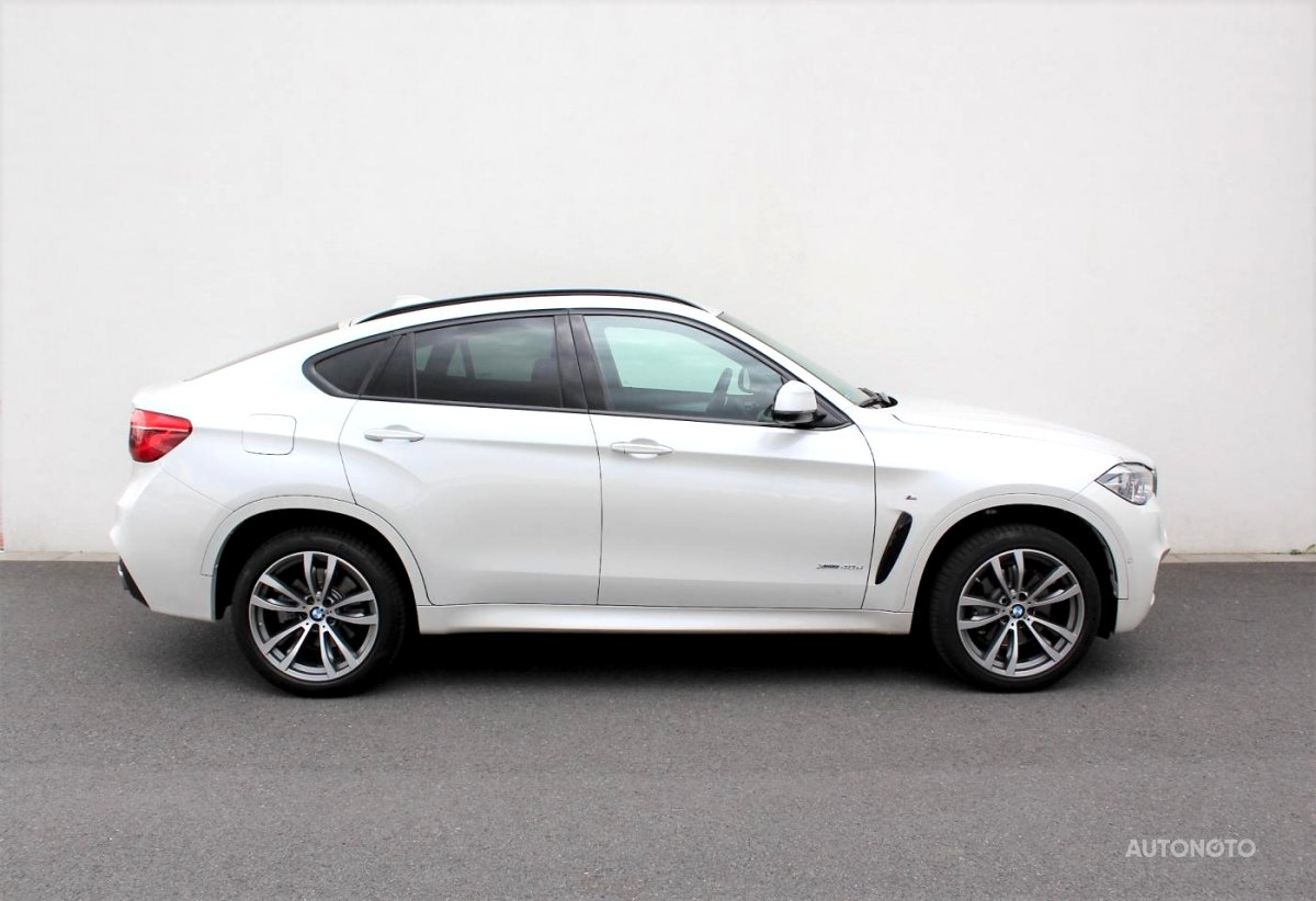BMW X6, 2018 - pohled č. 2
