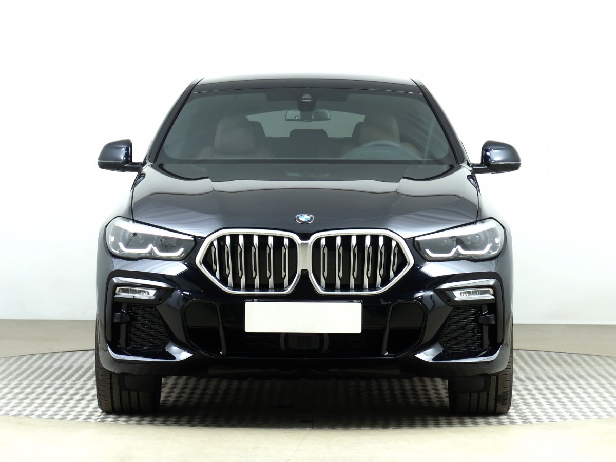 BMW X6, 2020 - pohled č. 2