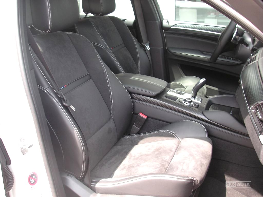 BMW X6, 2014 - pohled č. 8