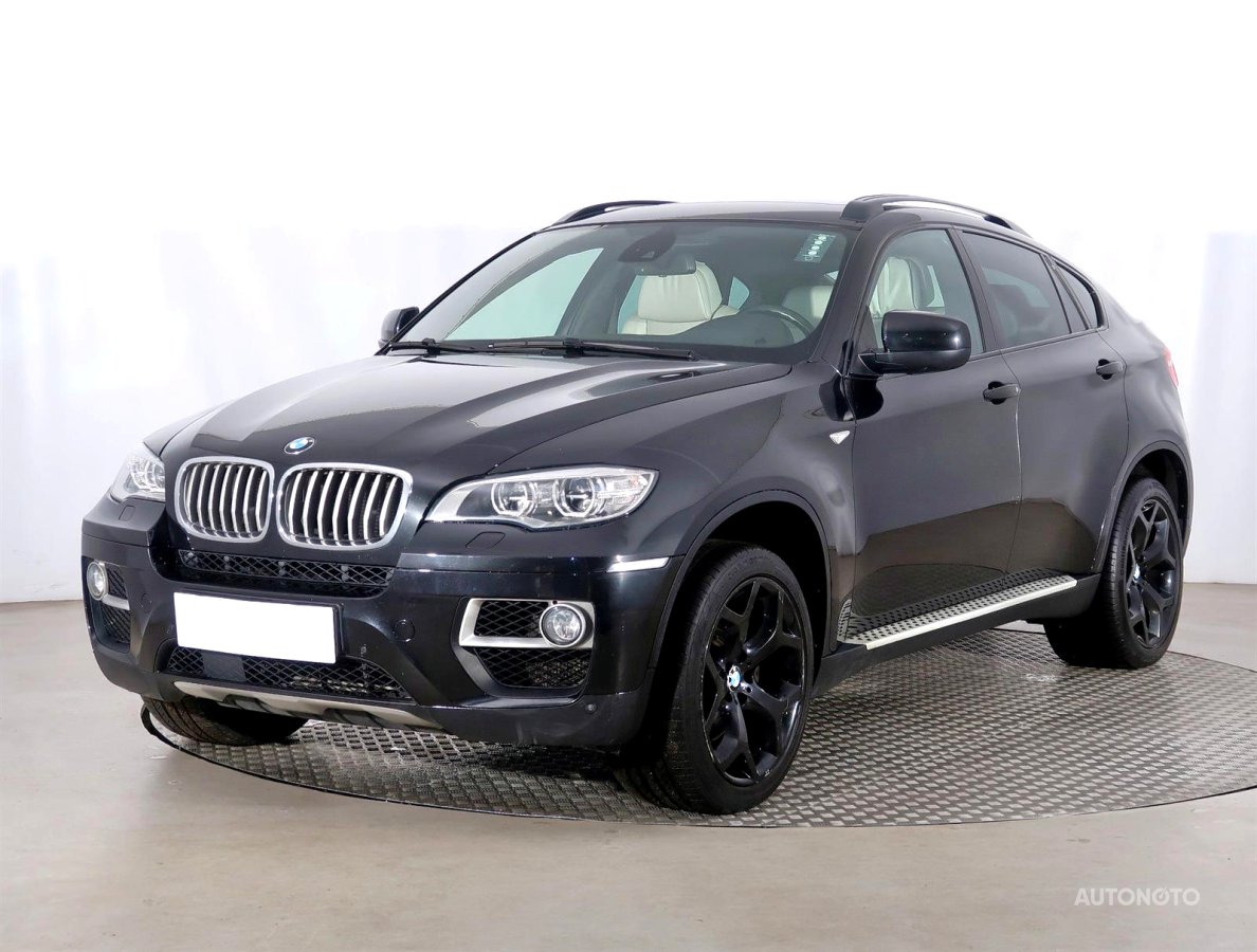 BMW X6, 2012 - pohled č. 3