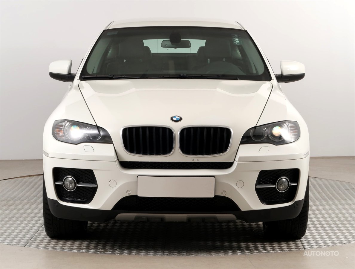 BMW X6, 2010 - pohled č. 2