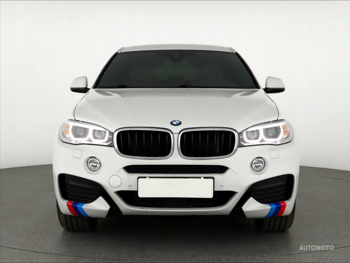 BMW X6, 2017 - pohled č. 2