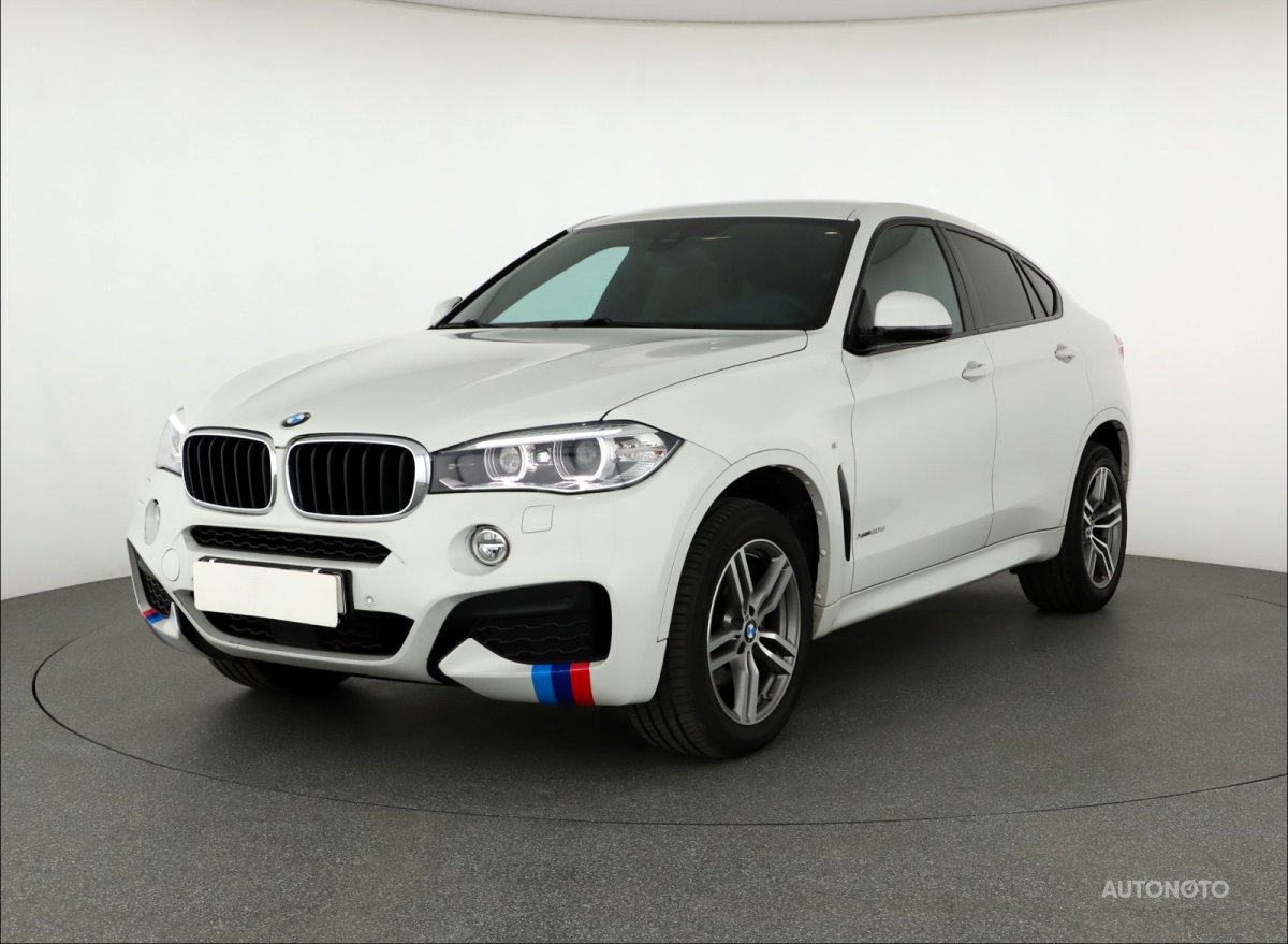 BMW X6, 2017 - pohled č. 3