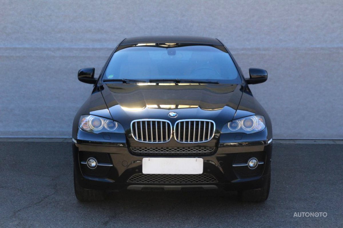 BMW X6, 2011 - pohled č. 2