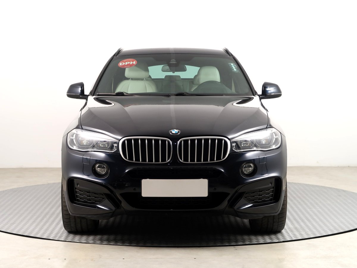 BMW X6, 2019 - pohled č. 2