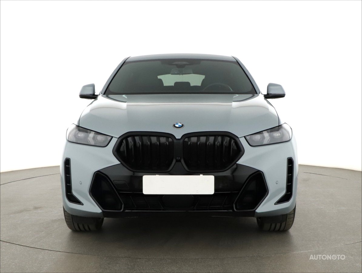 BMW X6, 2024 - pohled č. 2