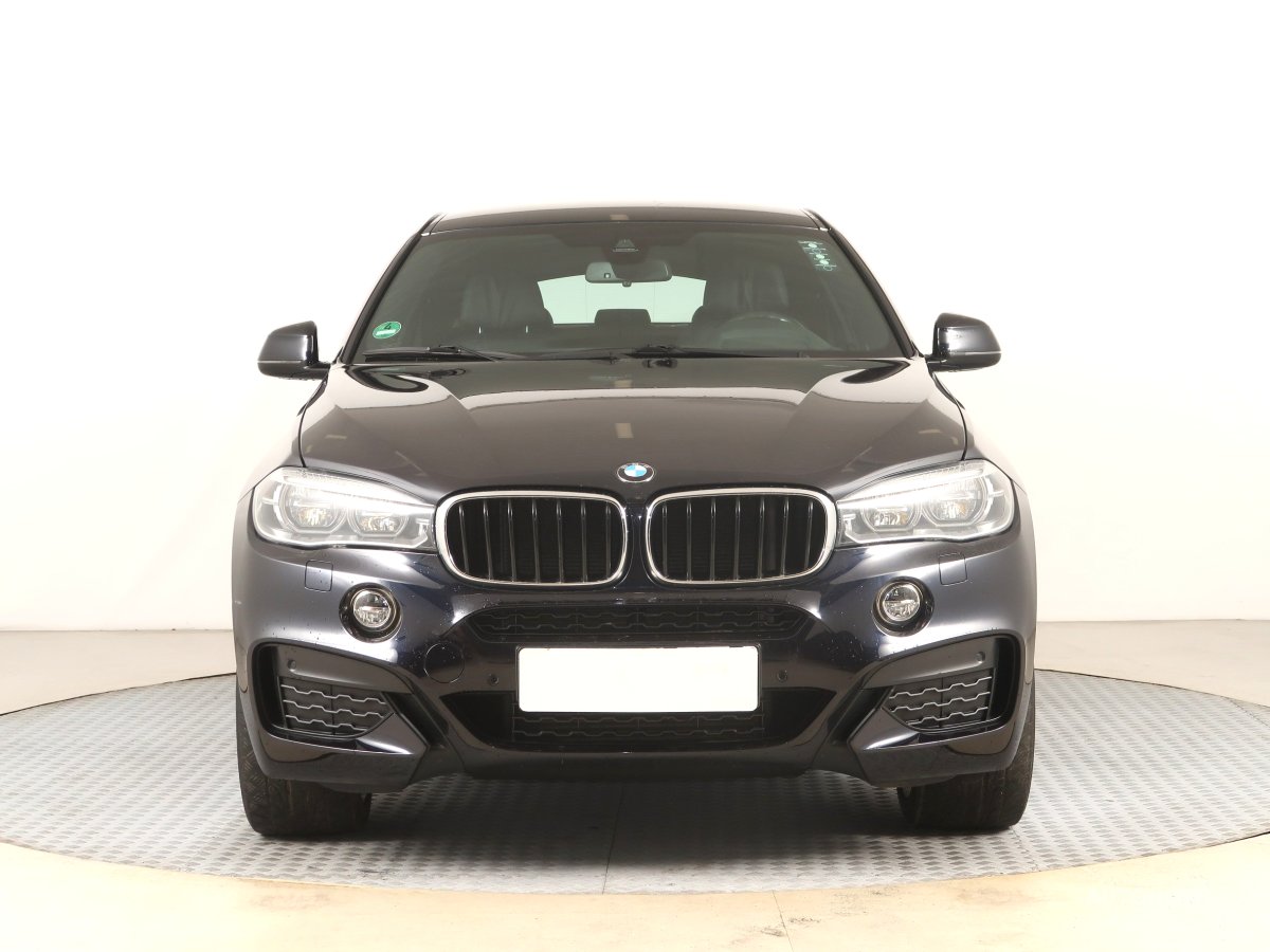 BMW X6, 2016 - pohled č. 2