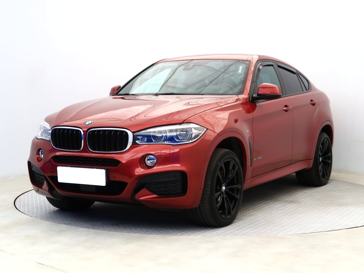 BMW X6, 2017 - pohled č. 3