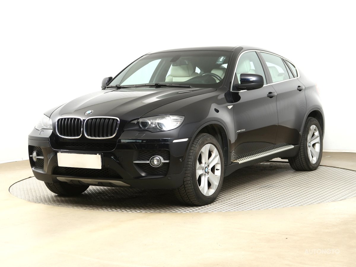 BMW X6, 2012 - pohled č. 3