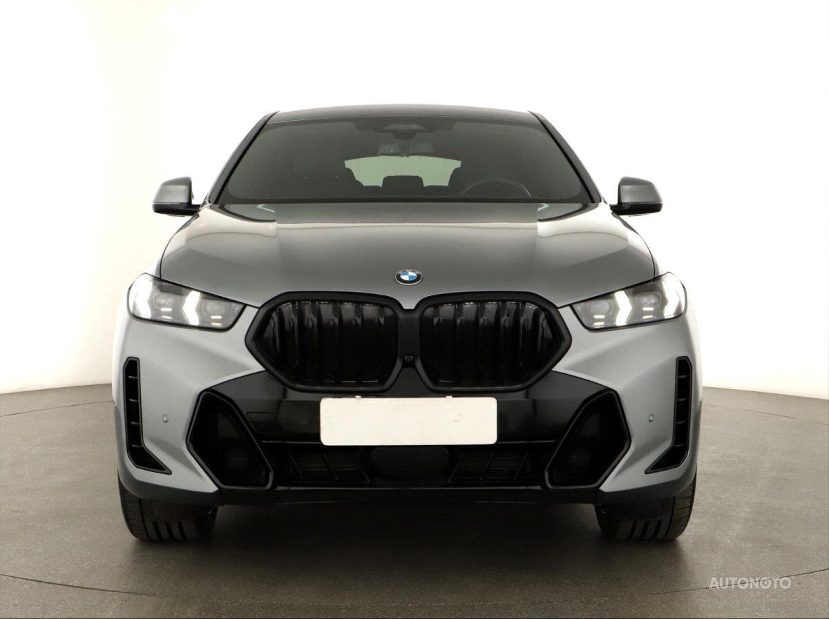 BMW X6, 2024 - pohled č. 2