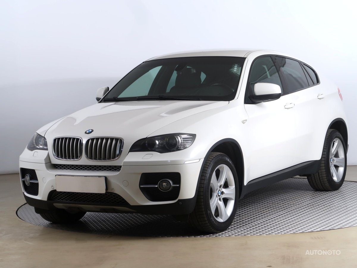 BMW X6, 2012 - pohled č. 3