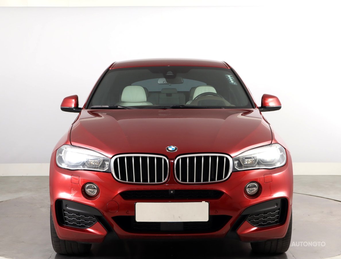 BMW X6, 2017 - pohled č. 2