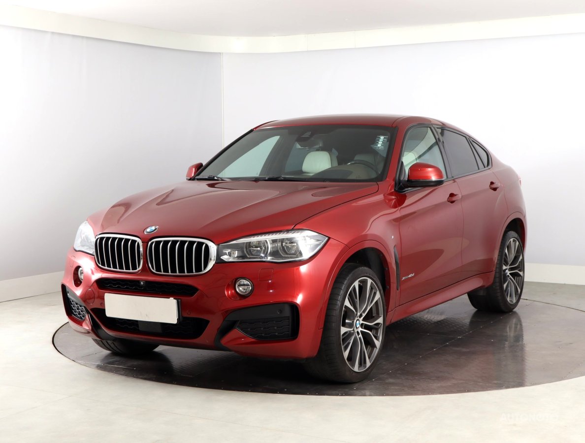 BMW X6, 2017 - pohled č. 3