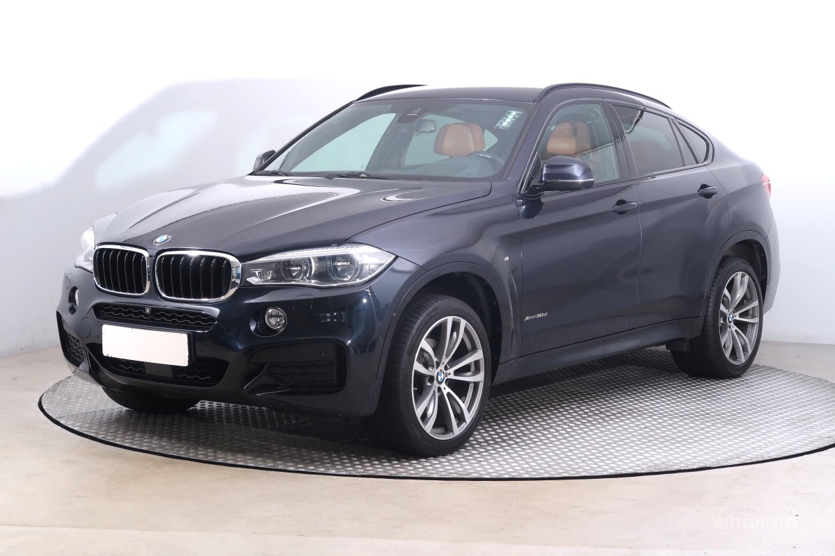 BMW X6, 2018 - pohled č. 3