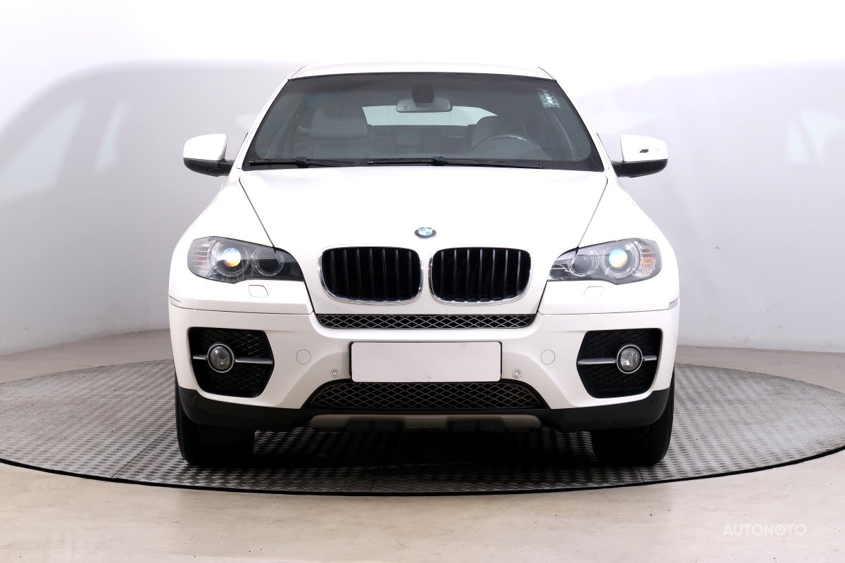 BMW X6, 2011 - pohled č. 2