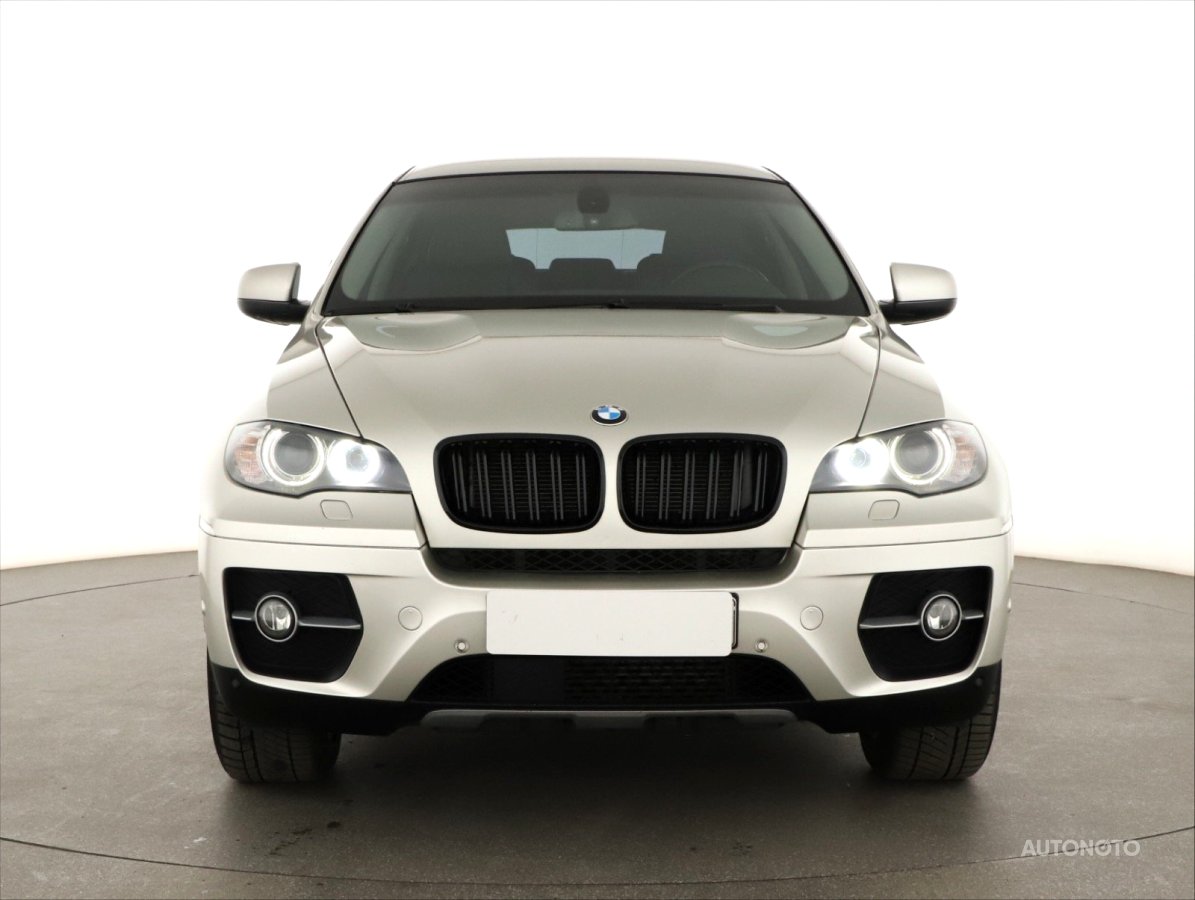 BMW X6, 2011 - pohled č. 2